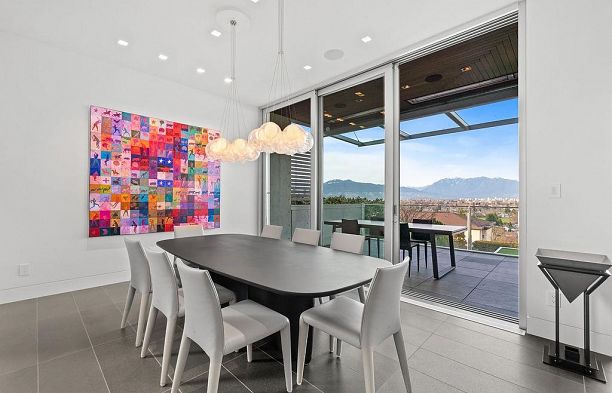 2705 W 30th Avenue MacKenzie Heights