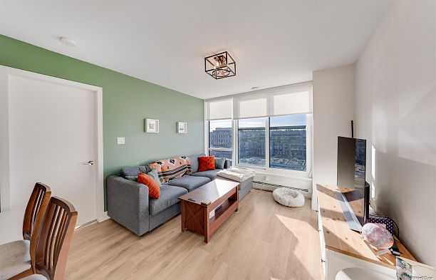 1507 1788 Columbia Street False Creek