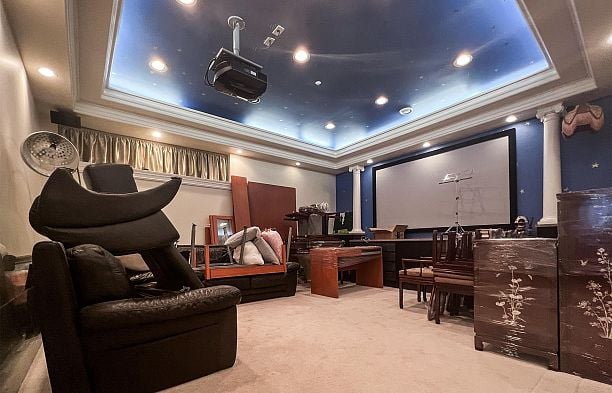 1088 W 42nd Avenue South Granville