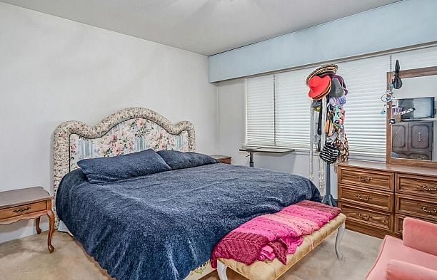 5433 Ash Street Cambie