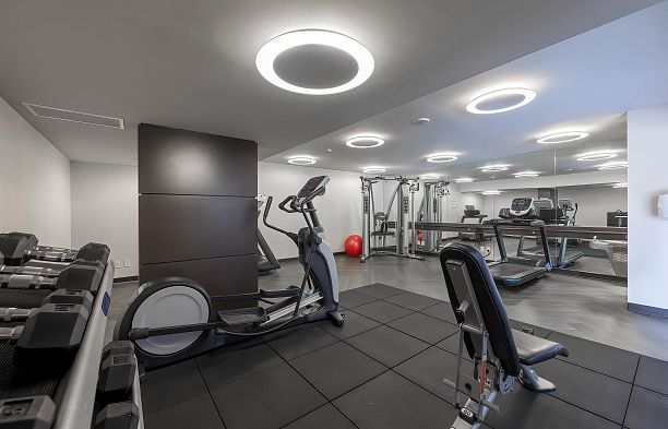 311 7228 Adera Street South Granville