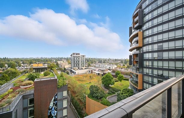 1502 8588 Cornish Street S.W. Marine