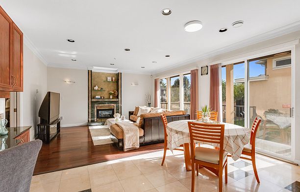 1088 W 42nd Avenue South Granville