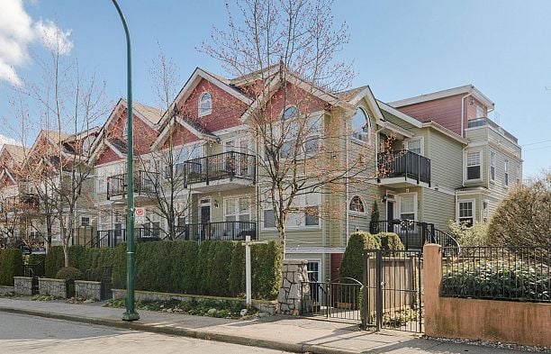 978 W 16th Avenue Cambie