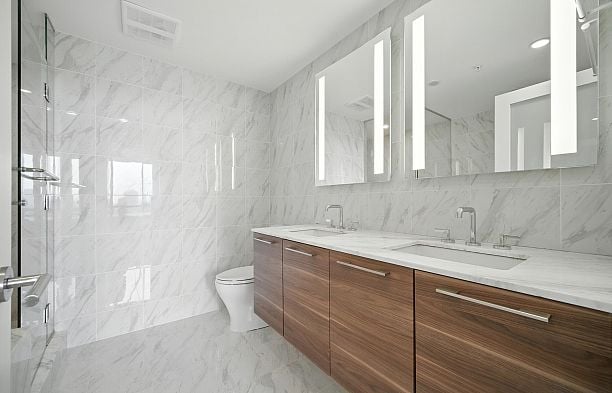 1502 8588 Cornish Street S.W. Marine