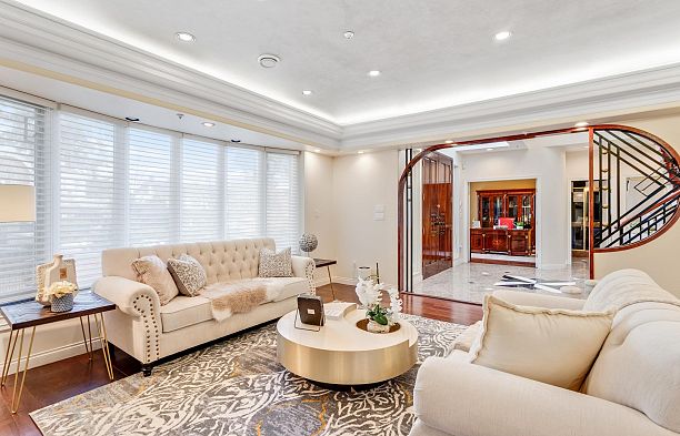 1088 W 42nd Avenue South Granville