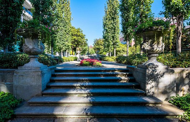 311 7228 Adera Street South Granville