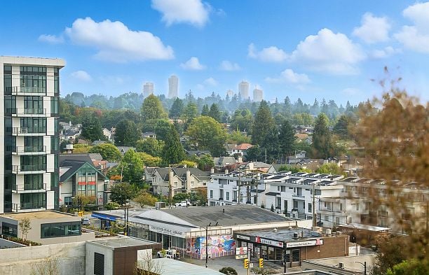 1502 8588 Cornish Street S.W. Marine