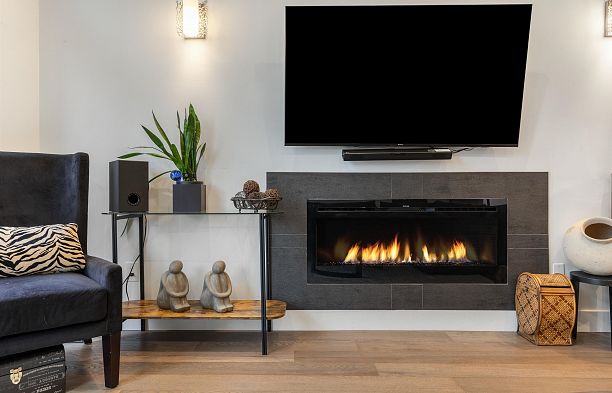 6360 Sophia Street Main