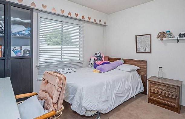 5433 Ash Street Cambie