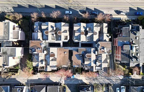 978 W 16th Avenue Cambie