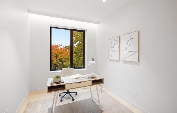 1 1595 W 66th Avenue S.W. Marine