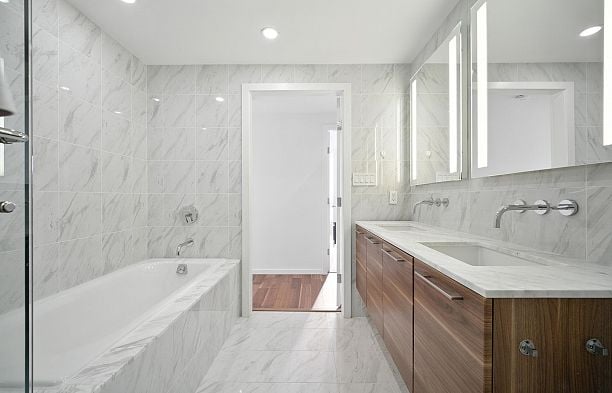 1502 8588 Cornish Street S.W. Marine