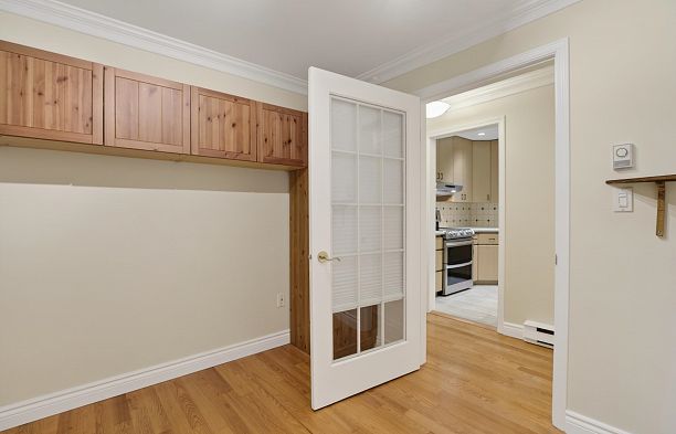 4 3301 W 16th Avenue Kitsilano