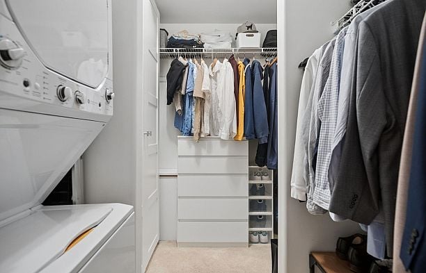 978 W 16th Avenue Cambie