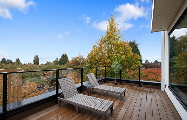 1 1595 W 66th Avenue S.W. Marine