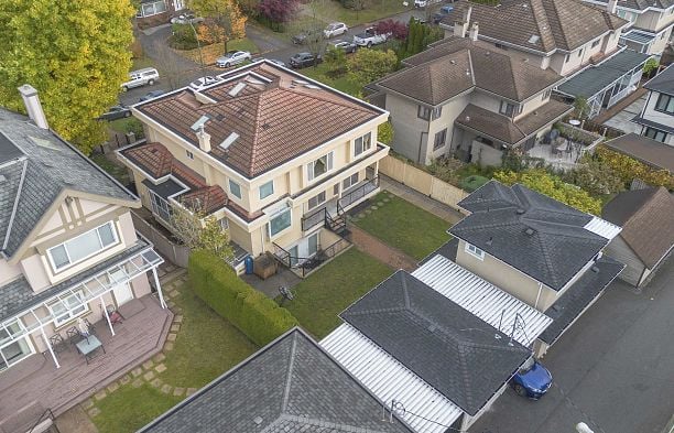 1088 W 42nd Avenue South Granville