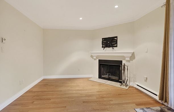 4 3301 W 16th Avenue Kitsilano