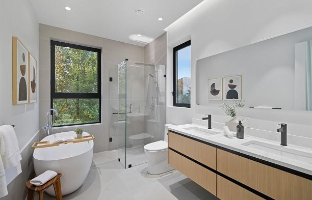 1 1595 W 66th Avenue S.W. Marine