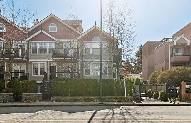 978 W 16th Avenue Cambie