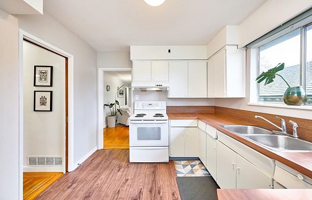 50 E 37th Avenue Main