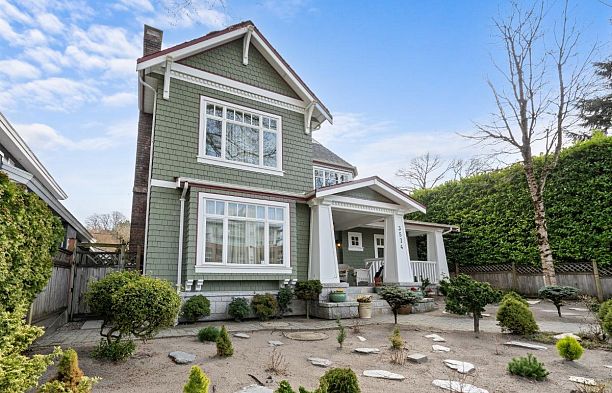 3574 East Boulevard Shaughnessy