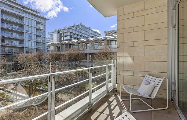 407 77 Walter Hardwick Avenue False Creek