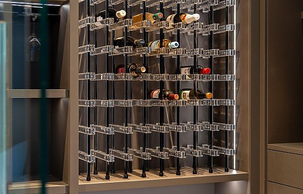 3489 Puget Drive Arbutus