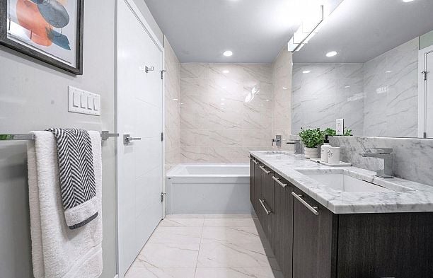 401 5033 Cambie Street Cambie