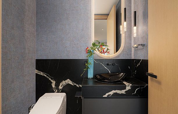 3489 Puget Drive Arbutus