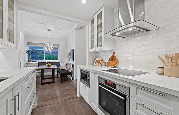 103 1963 W 3rd Avenue Kitsilano