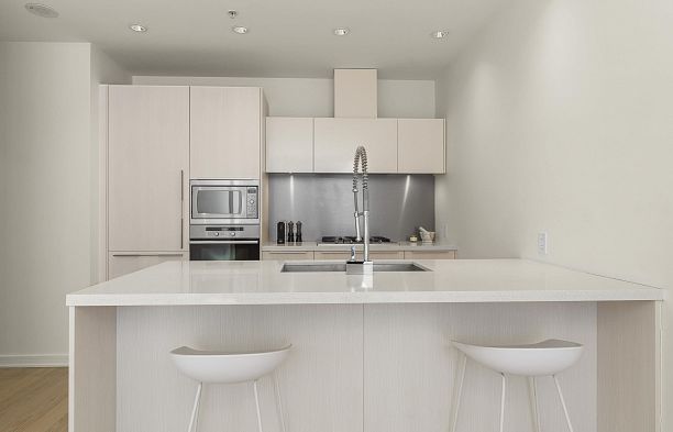 407 77 Walter Hardwick Avenue False Creek