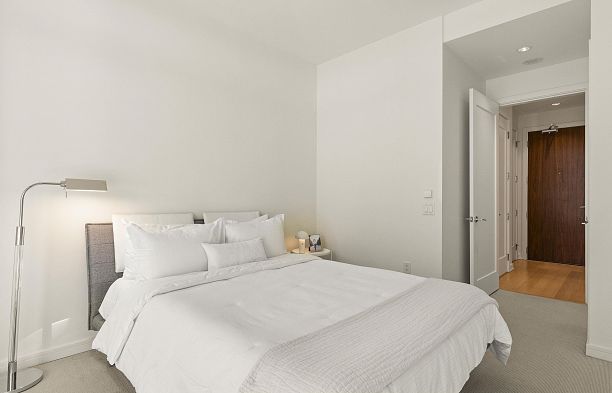 407 77 Walter Hardwick Avenue False Creek