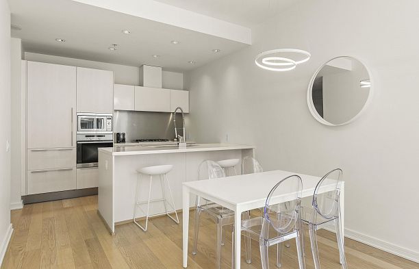 407 77 Walter Hardwick Avenue False Creek