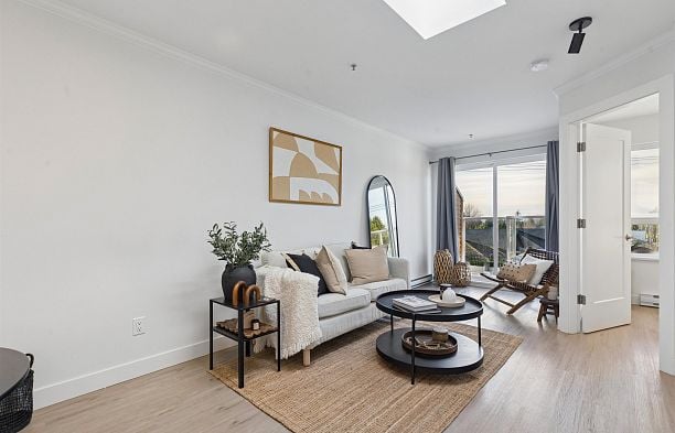 PH5 1503 W 66th Avenue S.W. Marine