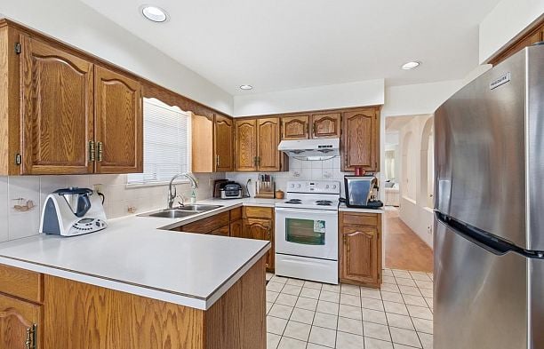 66 E 47th Avenue Main