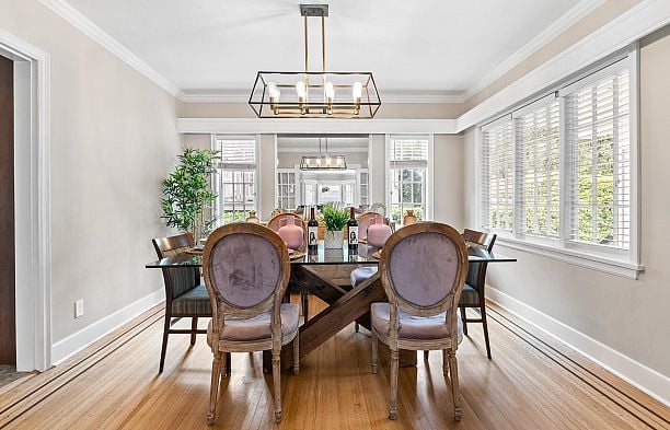 6713 Arbutus Street S.W. Marine