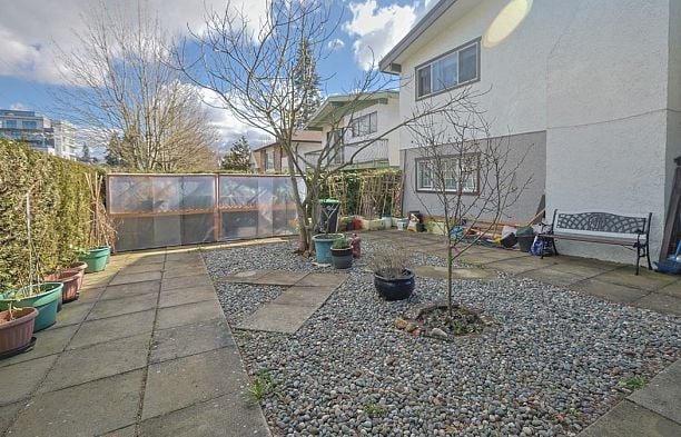 5730 Quebec Street Main