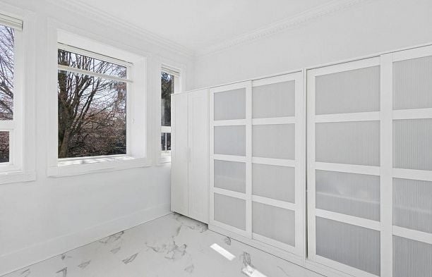 2709 W 37th Avenue MacKenzie Heights