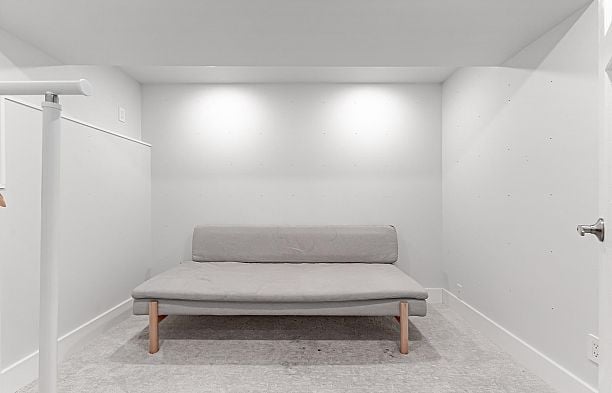 6713 Arbutus Street S.W. Marine