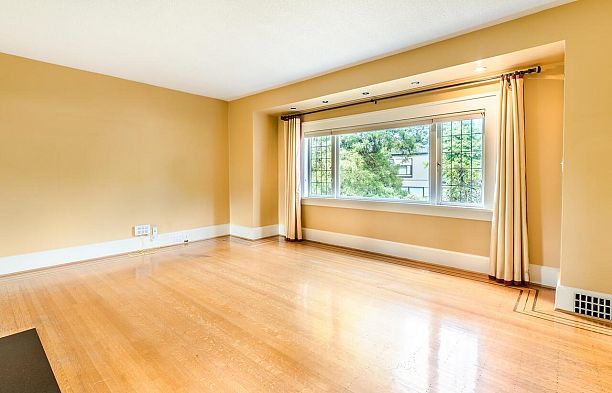 5810 Cartier Street South Granville