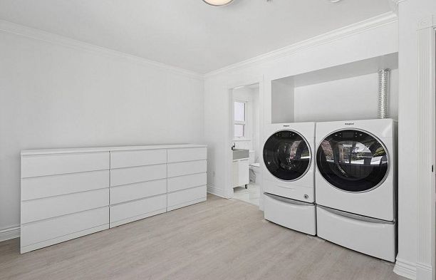 2709 W 37th Avenue MacKenzie Heights