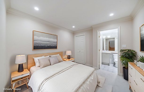 7088 Wiltshire Street South Granville