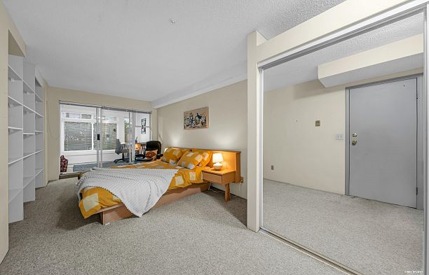 101 1924 Comox Street West End VW