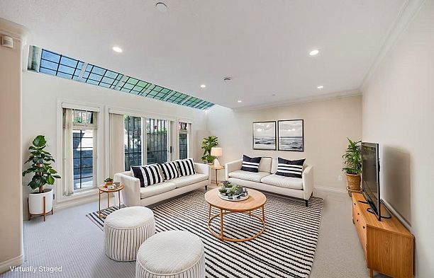 7088 Wiltshire Street South Granville