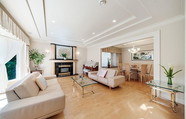 7088 Wiltshire Street South Granville