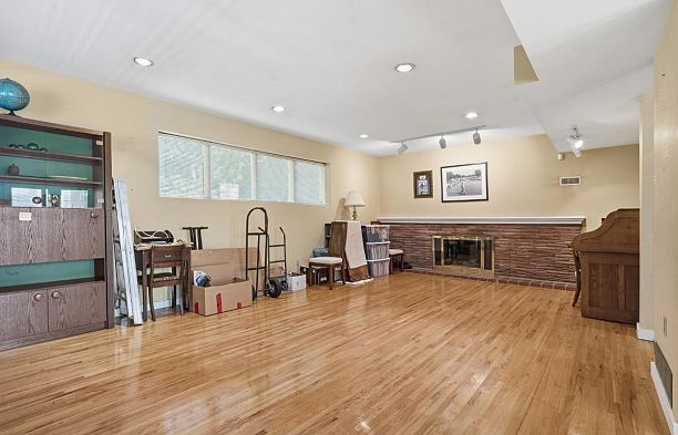 6034 Collingwood Place Southlands