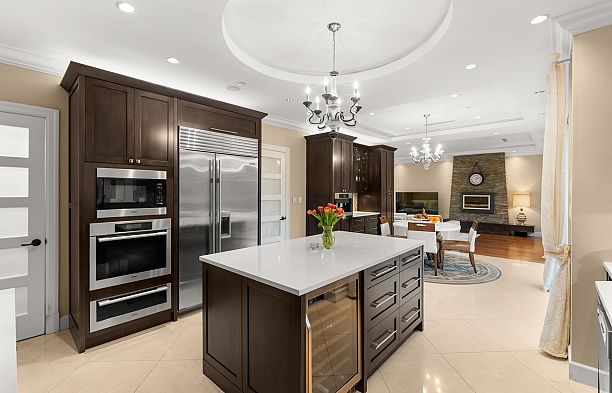 1041 W 58th Avenue South Granville