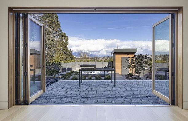 4384 Quesnel Drive Arbutus