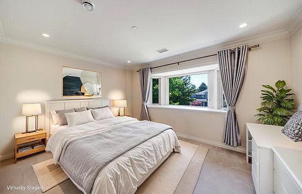 7088 Wiltshire Street South Granville